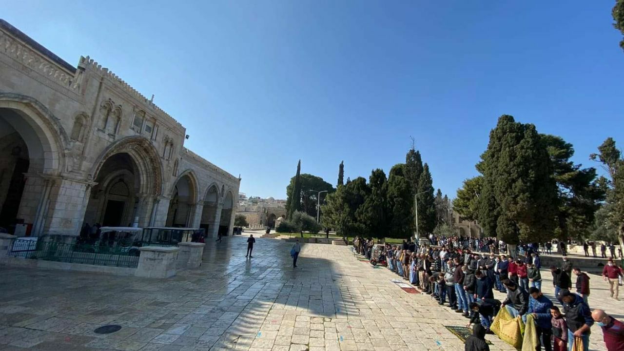صلاة الجمعة بالاقصى اليوم